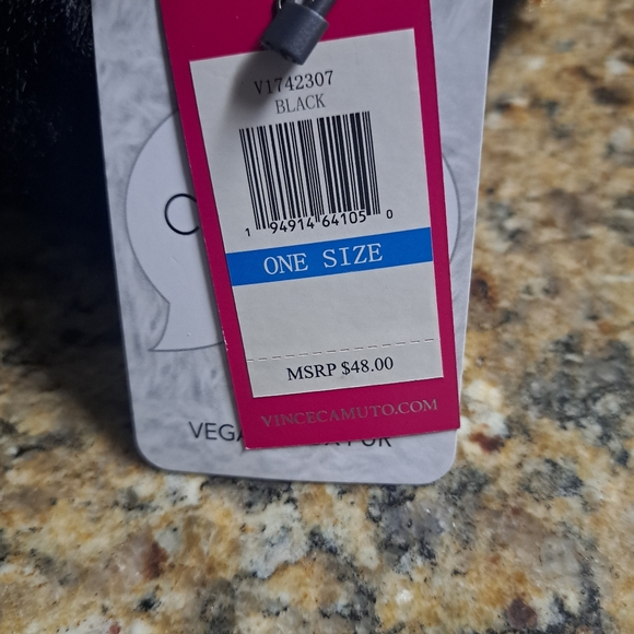 Vince Camuto Ear muffs - Picture 2 of 10